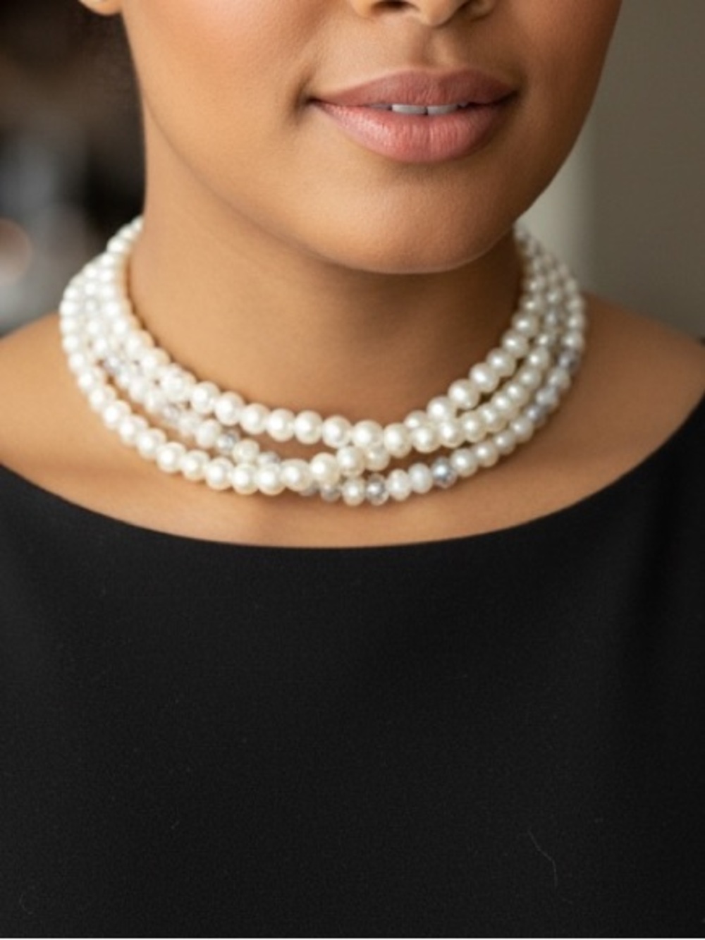 VINTAGE HANDMADE FAUX PEARL & CRYSTAL CHOKER NECKLACE White Triple Strand Bridal